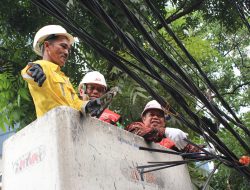 Walikota Jaksel Potong Kabel Udara Sepanjang 3 Km