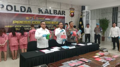2,5 Kg Sabu Berhasil Diamankan Selama Operasi Pekat Kapuas 2025, Polda Kalbar Gelar Konferensi Pers.