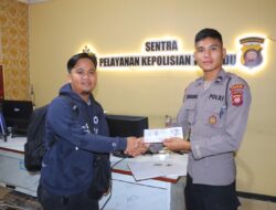Seorang Warga Pontianak Terbantu Program Titip Kendaraan di Polres Sintang