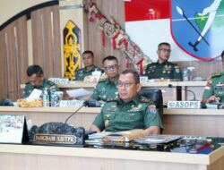 Pangdam XII/Tpr Terima Paparan Renlakgiat Dari Para Dansatgas TMMD Ke-124 Tahun 2025