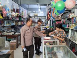 Polsek Ngabang Gencarkan Laksanakan Patroli di Tempat Keramaian Selama Libur Waisak