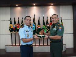 Pangdam XII/Tpr Terima Kunjungan Perdana Danlanud Supadio