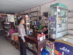 Polisi Sambangi Warga dan Pedagang di Seputaran Wilayah Hukumnya