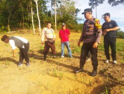 Kapolsek Dan Penyuluh Pertanian Bersatu Majukan Pertanian Di Sebangki
