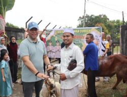 Peringati Hari Raya Idul Adha 1446 H Polresta Pontianak Laksanakan Penyembelihan dan Penyaluran Hewan Qurban