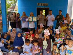 Babinsa Koramil-01/Singkawang Barat Bersama Posyandu Seroja Kuala Gelar Sosialisasi Kontrasepsi dan KB