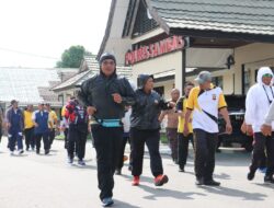 Polres Sambas Gelar Kegiatan Program Over Weight untuk Tingkatkan Kesehatan Personel