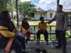 Polisi Humanis Bhabinkamtibmas Mandor Ajak Warga Jaga Keamanan Bersama