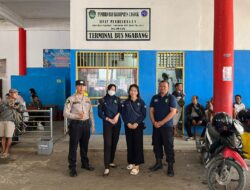 Menyambut HUT Bhayangkara 1Juli Polres Landak Peduli Pengemudi Ojol Dan Sopir Angkutan Dapat Layanan Kesehatan Gratis