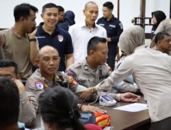 Personel Polresta Pontianak Dan Bhayangkari Ikuti Donor Darah Dalam Rangka Hari Bhayangkara ke-79