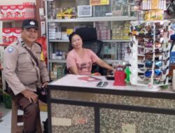 Ciptakan Situasi Desa Binaan Tetap Aman Bhabinkamtibmas Polsek Kuala Behe Sambangi Warga Dialogis Kamtibmas