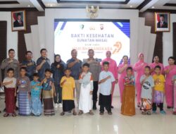 Polres Melawi Lakukan Kegiatan Bakti Kesehatan Sunatan Massal Dalam Rangka Hari Bhayangkara Ke 79 Polres Melawi