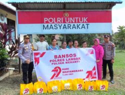 Menyambut HUT Bhayangkara Ke-79 Polsek Meranti Salurkan Bantuan Kepada Masyarakat Kurang Mampu 