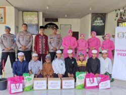 Peringati Hari Bhayangkara Polsek Teluk Pakedai Tebar Kepedulian Di Pondok Pesantren