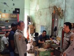 Antisipasi Gangguan Kamtibmas Anggota Polsek Mempawah Hulu Melaksanakan Patroli Siang Hari