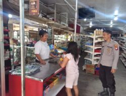 Polsek Mandor Gencarkan Patroli Sambang Jalin Kedekatan Dengan Masyarakat 