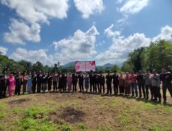 Peringati HUT Bhayangkara Ke-79 Polsek Mempawah Hulu Gelar Syukuran Di lahan Demplot