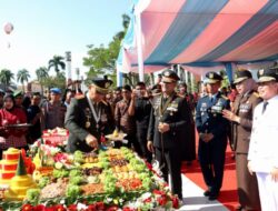 HUT Bhayangkara ke-79 Pangdam XII/Tpr Beri Kejutan Kapolda Kalbar