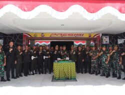 Kasrem 121/Abw Dan Jajaran TNI Datangi Polres Sintang Rayakan Peringatan Hari Bhayangkara Ke-79