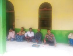 Jumat Penuh Berkah Kanit Binmas Polsek Sebangki Silaturahmi dengan Jamaah Masjid Uswatun Hasanah