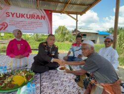 Bersama Petani Polsek Sungai Raya Rayakan Hari Bhayangkara Dengan Sederhana