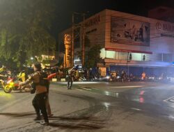 Patroli Enggang Polresta Pontianak Amankan TKP Kebakaran 3 Rumah di Merdeka Barat
