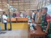 Bhabinkamtibmas Polsek Sandai Hadiri Kegiatan Pembayaran Kompensasi ROW SUTET PLN di Desa Merimbang Jaya