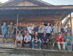 Kapolsubsektor Air Upas Hadiri Rapat Sosialisasi Pengaspalan Jalan Provinsi Di Dusun Air Tebadak