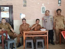 Polisi Sambangi Warga Sambil Ngopi Bangun Kedekatan Dan Cegah Gangguan Kamtibmas