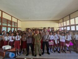 Polsek Batang Tarang Masuk Sekolah Edukasi Bahaya Narkoba Dan Tertib Lalu Lintas Di SMP Negeri 2 Balai