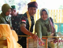 DANREM 121/ABW BRIGJEN TNI PURNOMOSIDI, S.I.P., M.A.P., M.HAN., DAMPINGI PANGDAM XII/TPR ZIARAH KE MAKAM RAJA-RAJA MATAN TANJUNGPURA
