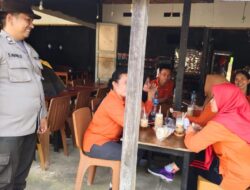 Patroli Dialogis Upaya Humanis Polsek Air Besar Wujudkan Lingkungan Aman