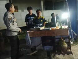 Patroli Malam Polsek Menjalin Sambangi Warga Binaan Sampaikan Pesan-pesan Kamtibmas