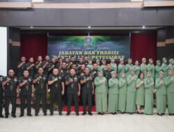BANGUN KOMUNIKASI YANG HARMONIS CIPTAKAN WILAYAH AMAN DAMAI & SEJAHTERA PESAN DANREM 121/ABW BRIGJEN TNI PURNOMOSIDI SAAT PIMPIN SERTIJAB DANDIM 1206/PSB