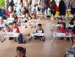 TINJAU LANGSUNG LOMBA MEWARNAI, BUNDA PAUD SUBANG EGA ANJANI INGINKAN PENDIDIKAN ANTI KORUPSI DIAJARKAN SEDINI MUNGKIN
