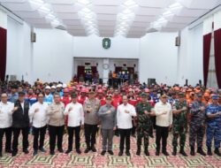 Kasdam XII/Tpr Ikuti Apel Siaga Pengendalian Karhutla Di Provinsi Kalbar