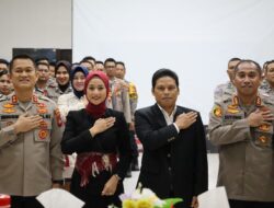 Polresta Pontianak Gelar Pelatihan Public Speaking Untuk Tingkatkan Kemampuan Komunikasi Personel