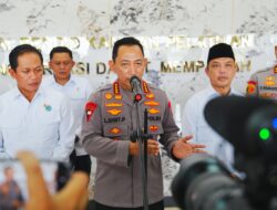 Tinjau Penanganan Karhutla Kalbar Kapolri Ungkap Titik Api Terus Menurun