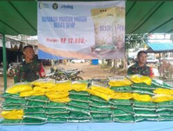 Gelar Gerakan Pangan Murah Oleh Koramil 1209-02/Sanggau Ledo