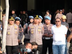 Polda Kalbar Amankan Aksi Unjuk Rasa Mahasiswa Massa Membubarkan Diri Secara Tertib