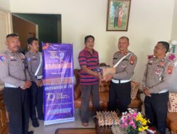 Polantas Polres Kayong Utara Gelar Anjangsana Dan Bansos Ralam Rangka HUT Lalu Lintas Bhayangkara Ke-70