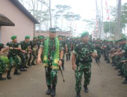 Kunjungan Kerja Di Yon TP 832/PA Pangdam XII/Tpr  Jadilah Prajurit Terhebat