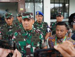 Wujud Empati dan Pastikan Penanganan Kasus Terus Berjalan, Pangdam XII/Tpr Jenguk Ojek Online Korban Pemukulan