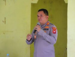 Kapolres Sintang Hadir Langsung Dalam Penanaman Perdana Di Desa Gemba Raya