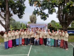 Rapat Kerja RW 09 Momentum menjalin Silaturahmi Antar Lebaga di Rw 09