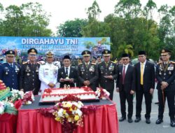 Peringatan HUT Ke-80 TNI, Kasdam XII/Tpr : TNI Garda Terdepan dan Benteng Terakhir NKRI