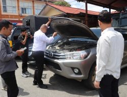 Polres Sintang Ungkap Kasus Penggelapan Mobil Warga Malaysia Di Kabupaten Sintang
