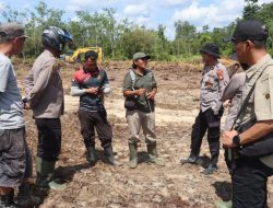 Kapolres Landak Tinjau Pembukaan Lahan Jagung dan Cek pH Tanah Dukung Program Ketahanan Pangan
