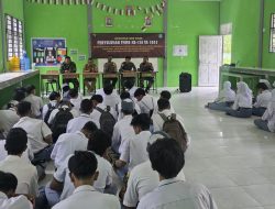 Satgas TMMD Kodim 1207/Pontianak Mengadakan Penyuluhan Kepada Siswa Siswi SMA N 3 Sungai Kakap
