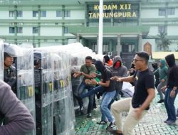 Pangdam XII/Tpr Tinjau Uji Protap Penanganan Huru-Hara Pastikan Kesiapan Pasukan Jaga Stabilitas Kalbar